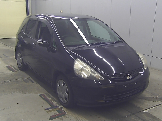 HONDA FIT — фото