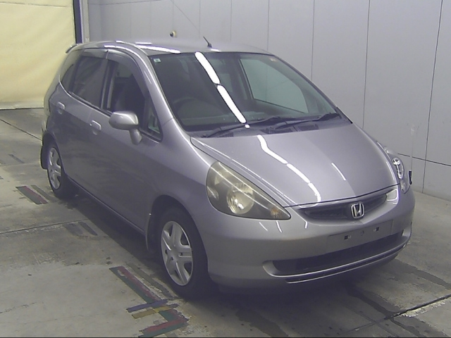 HONDA FIT — фото