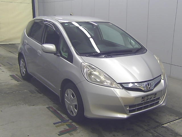 HONDA FIT — фото