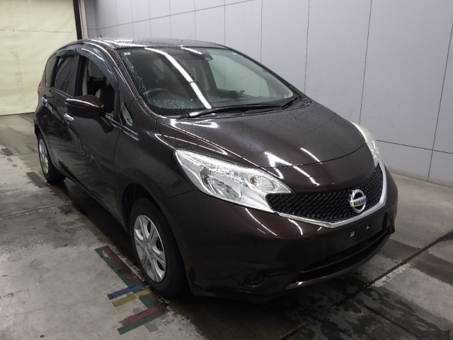 NISSAN NOTE — фото