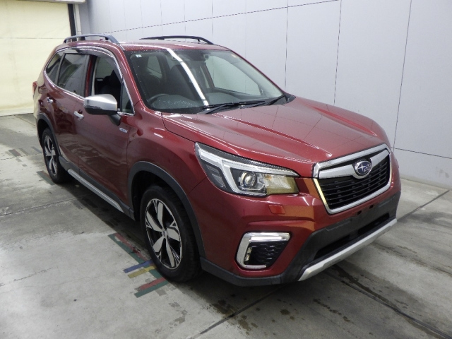 SUBARU FORESTER — фото