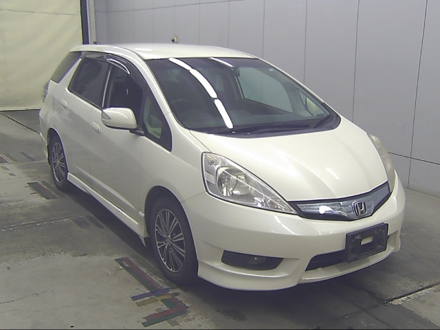HONDA FIT — фото