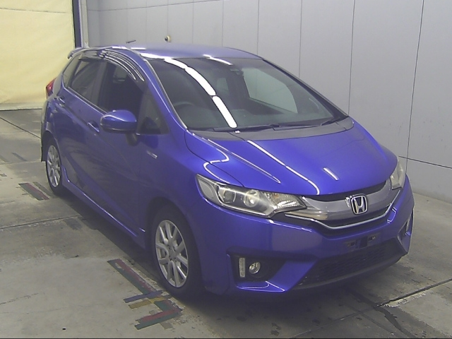 HONDA FIT — фото