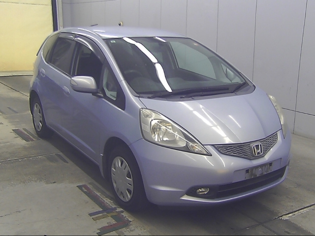 HONDA FIT — фото