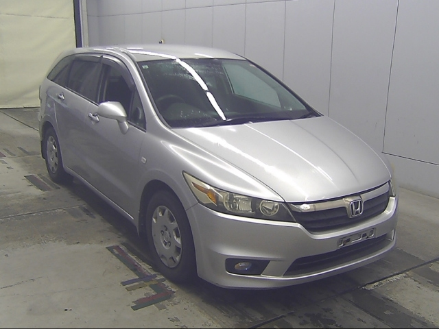 HONDA STREAM — фото