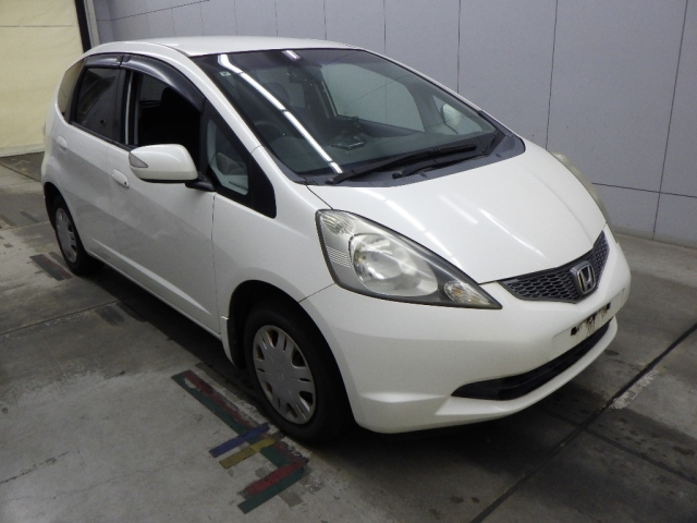HONDA FIT — фото