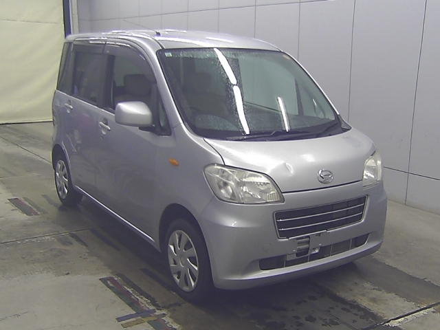 DAIHATSU TANTO — фото
