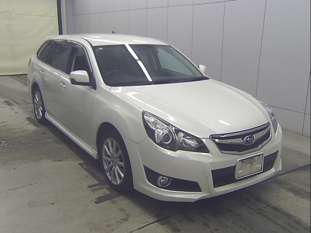 SUBARU LEGACY — фото