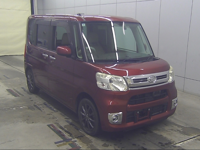 DAIHATSU TANTO — фото