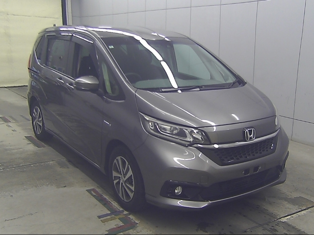 HONDA FREED — фото