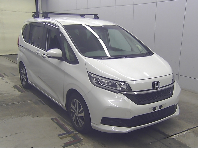 HONDA FREED — фото