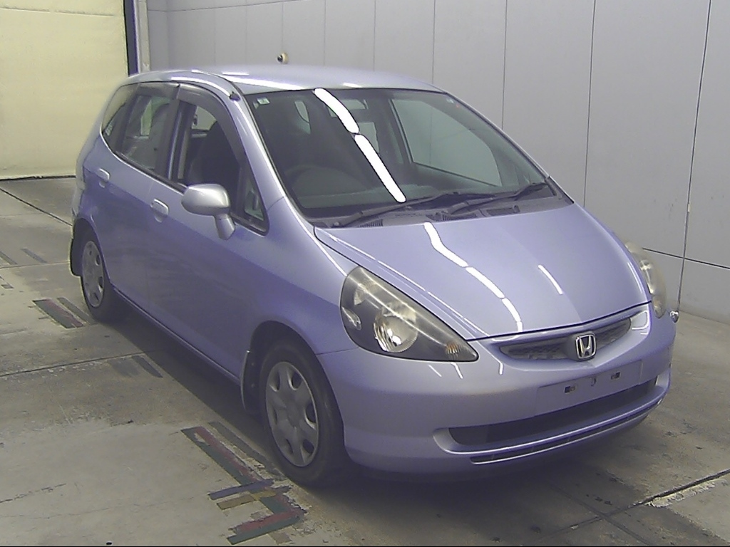 HONDA FIT — фото
