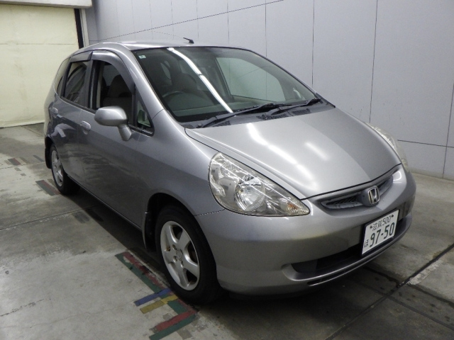 HONDA FIT — фото