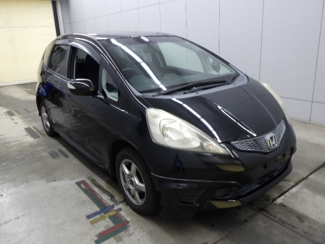 HONDA FIT — фото