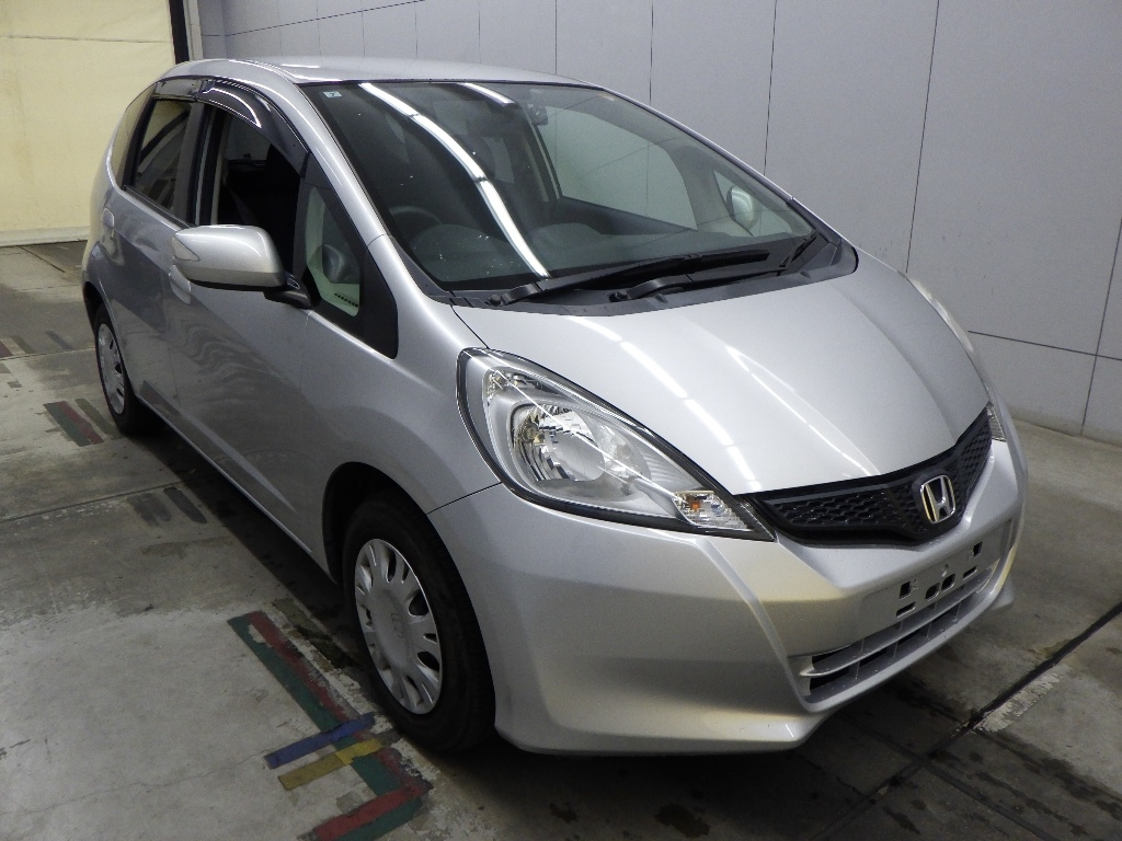 HONDA FIT — фото