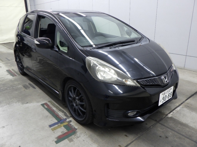 HONDA FIT — фото