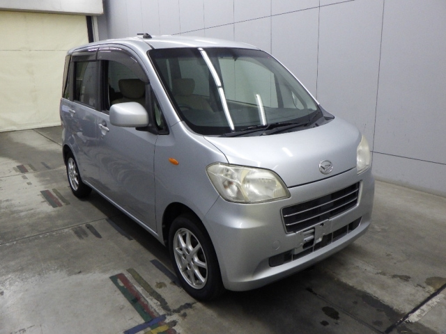 DAIHATSU TANTO — фото