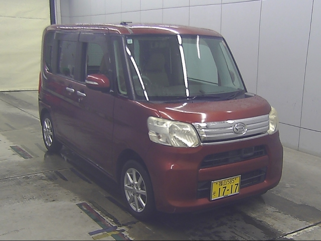 DAIHATSU TANTO — фото
