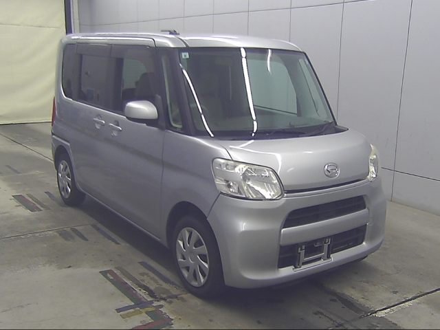 DAIHATSU TANTO — фото