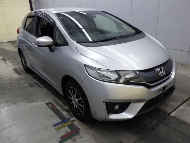 HONDA FIT — фото