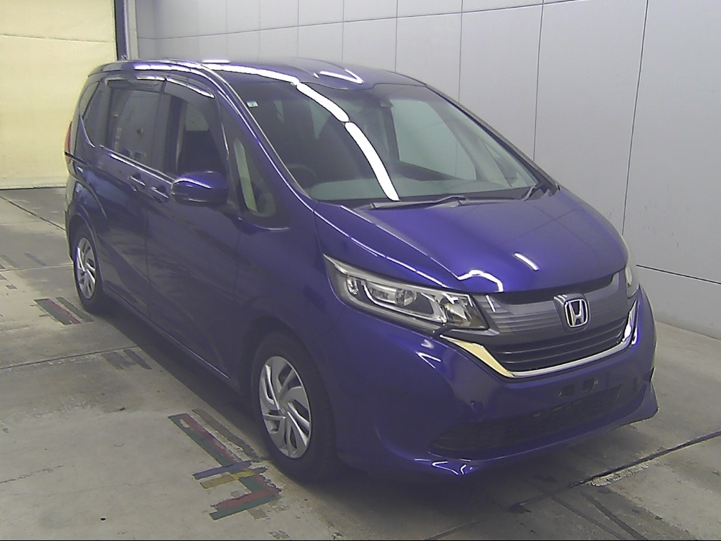 HONDA FREED — фото