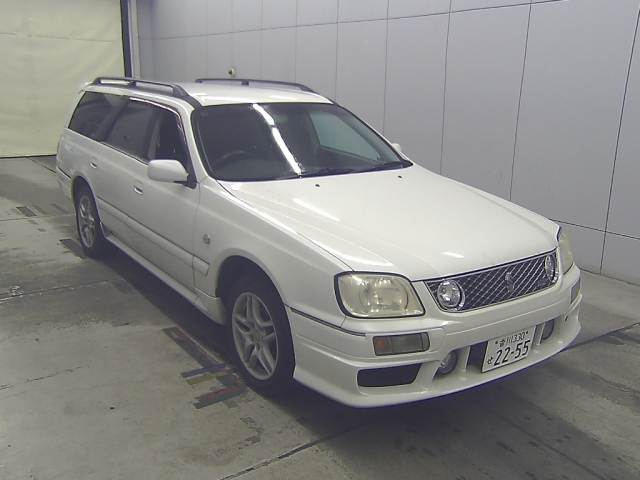NISSAN STAGEA