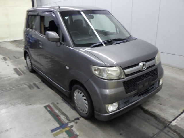 HONDA ZEST — фото
