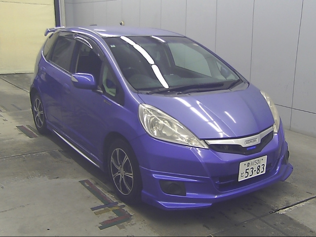 HONDA FIT — фото
