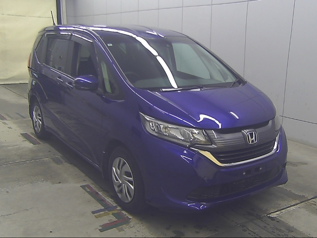 HONDA FREED — фото