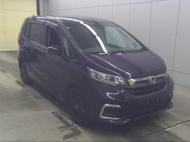 HONDA FREED — фото