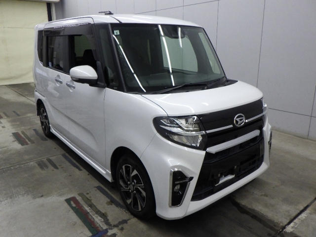 DAIHATSU TANTO — фото