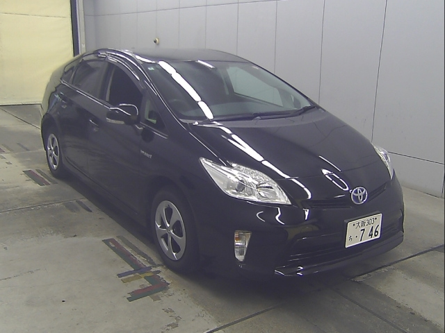 TOYOTA PRIUS — фото