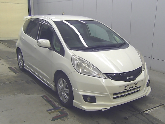 HONDA FIT — фото