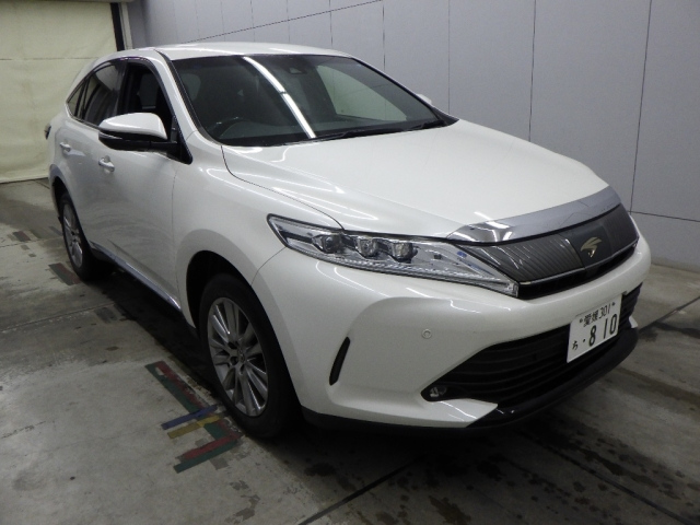 TOYOTA HARRIER — фото