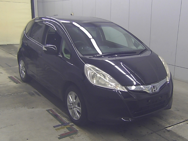 HONDA FIT — фото