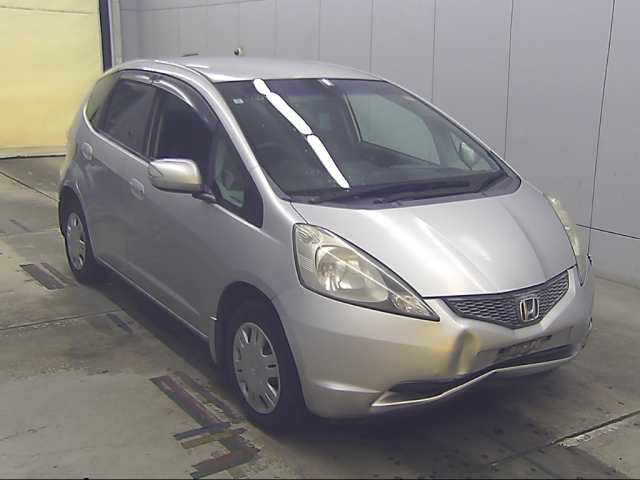 HONDA FIT — фото