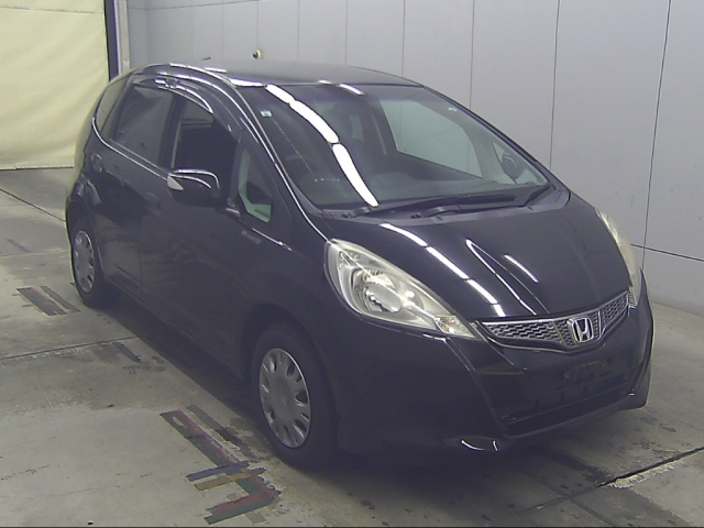 HONDA FIT — фото