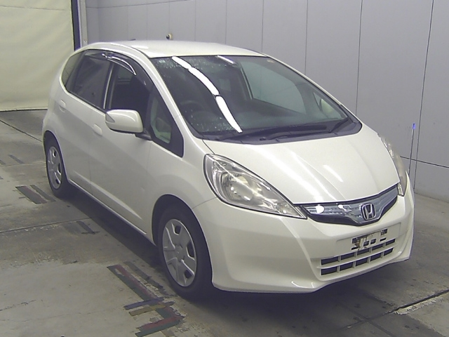HONDA FIT — фото
