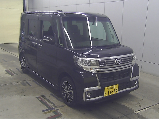 DAIHATSU TANTO — фото