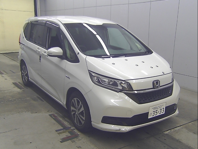 HONDA FREED — фото