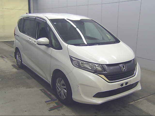 HONDA FREED — фото
