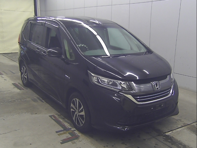 HONDA FREED — фото