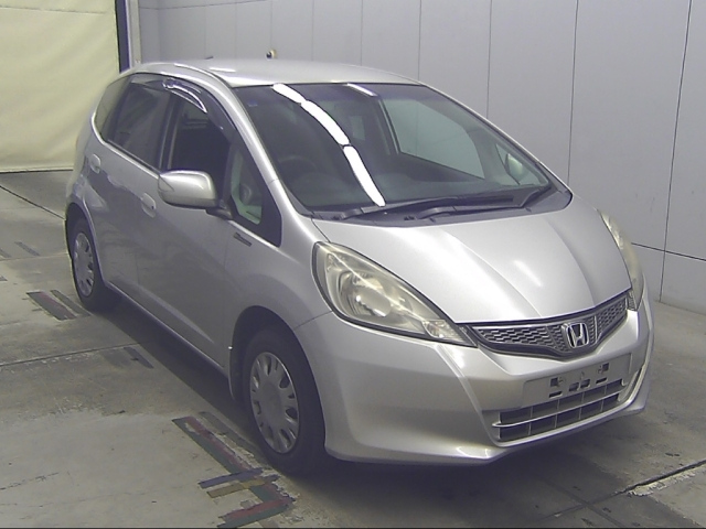 HONDA FIT — фото