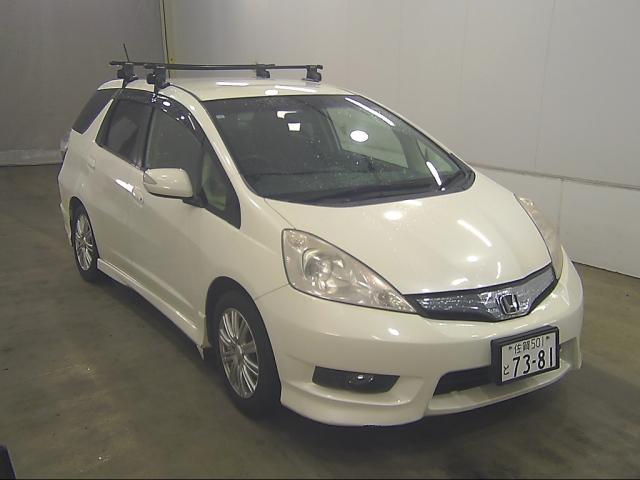 HONDA FIT — фото