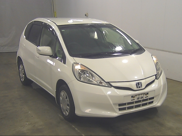 HONDA FIT — фото