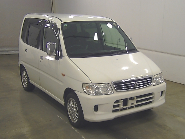 DAIHATSU MOVE — фото