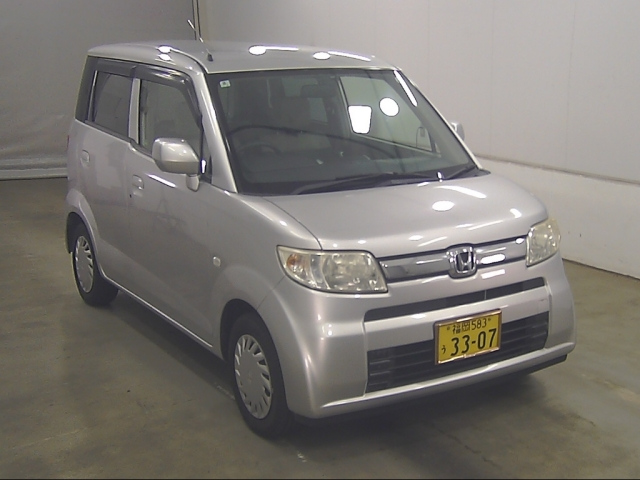 HONDA ZEST — фото