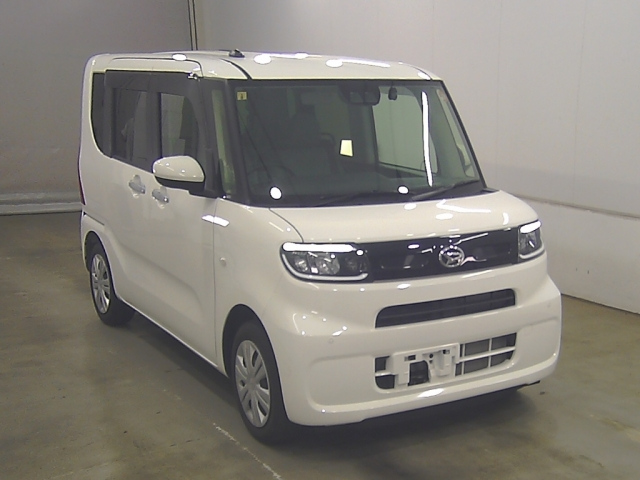 DAIHATSU TANTO — фото