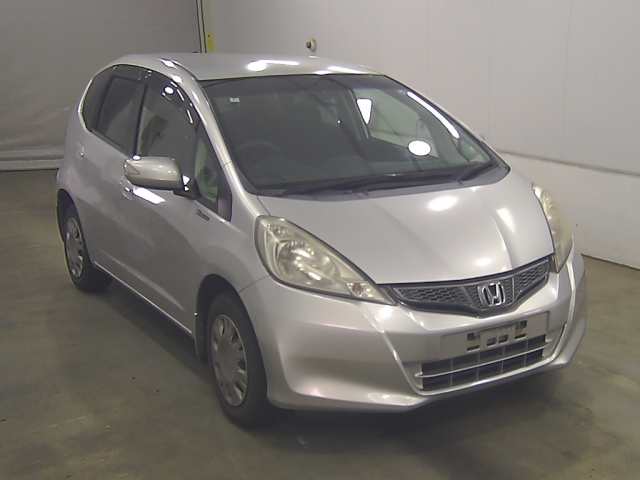 HONDA FIT — фото