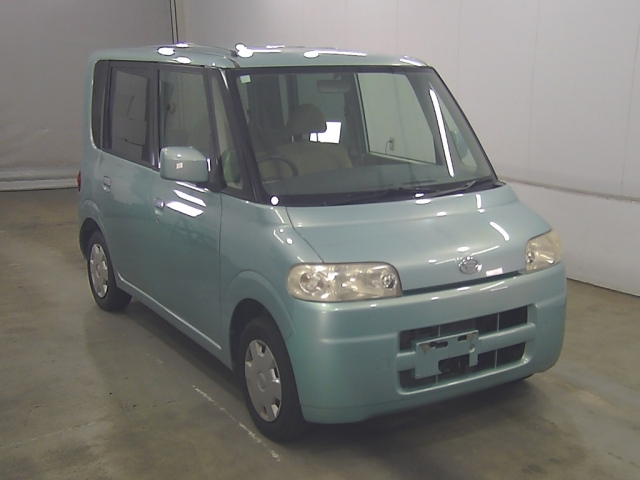 DAIHATSU TANTO — фото